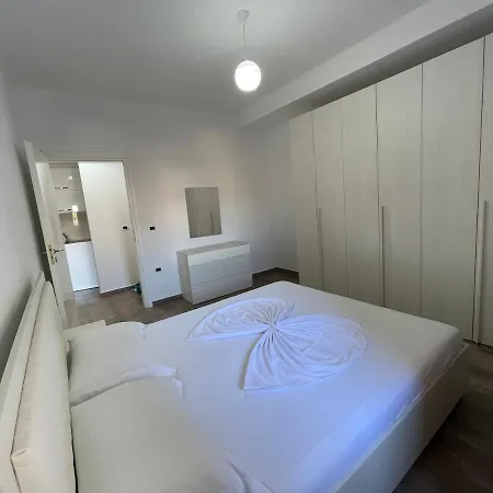 Apartament Me Qera Qender-vlore,lungomare * Vlorë