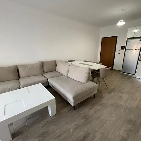 Lägenhet Apartament Me Qera Qender-vlore,lungomare *